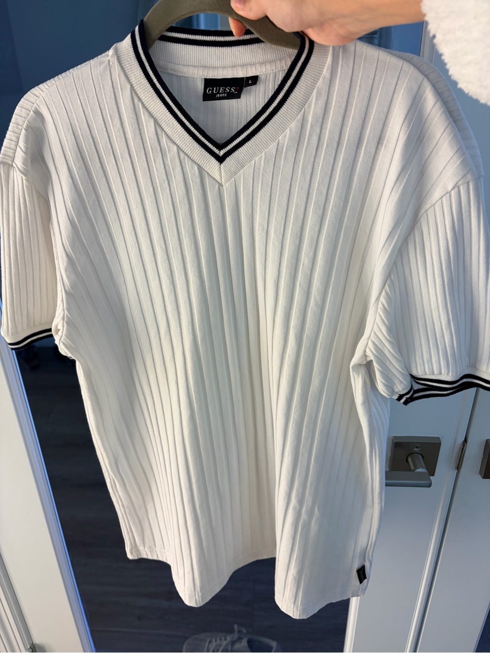 GUESS White Ribbed V-Neck Polo Tee with Navy Trim